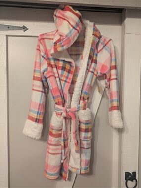 Cozy Pink Plaid Kids Robe with Sherpa Trim Girls M 10/12 Thereabouts Nwt